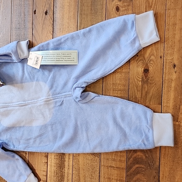 Bluey Blanket Sleeper with Cap, footless pajamas, size 18 months - Picture 6 of 16